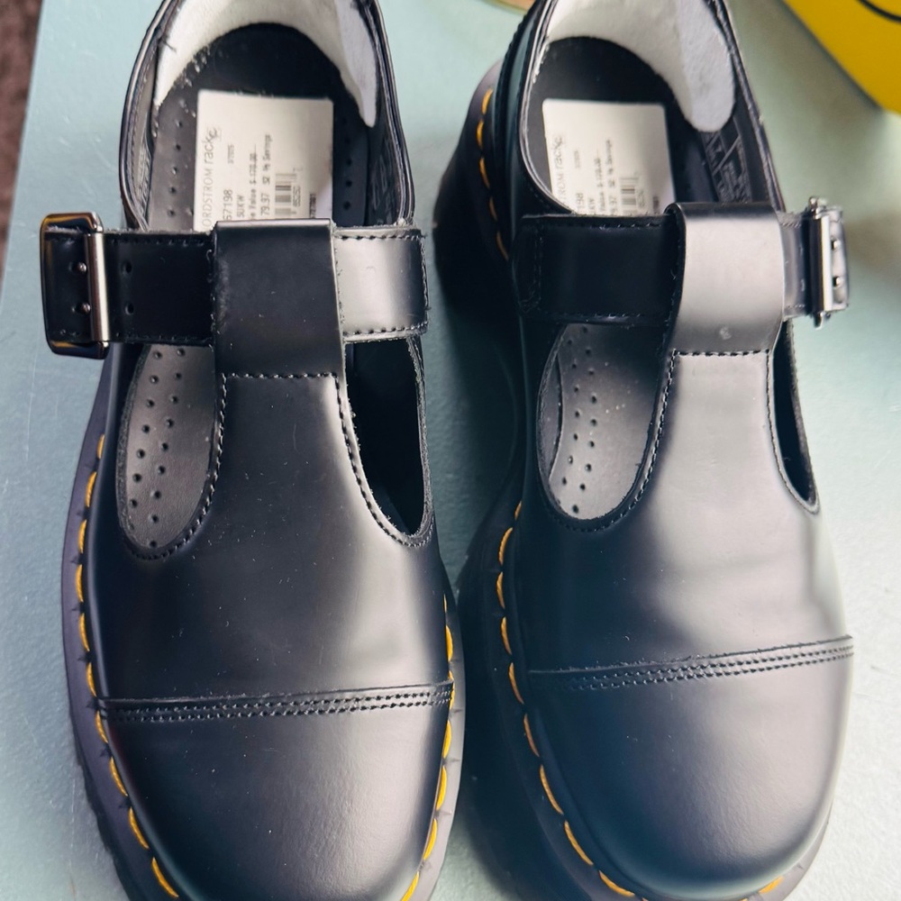 Dr. Martens Polly